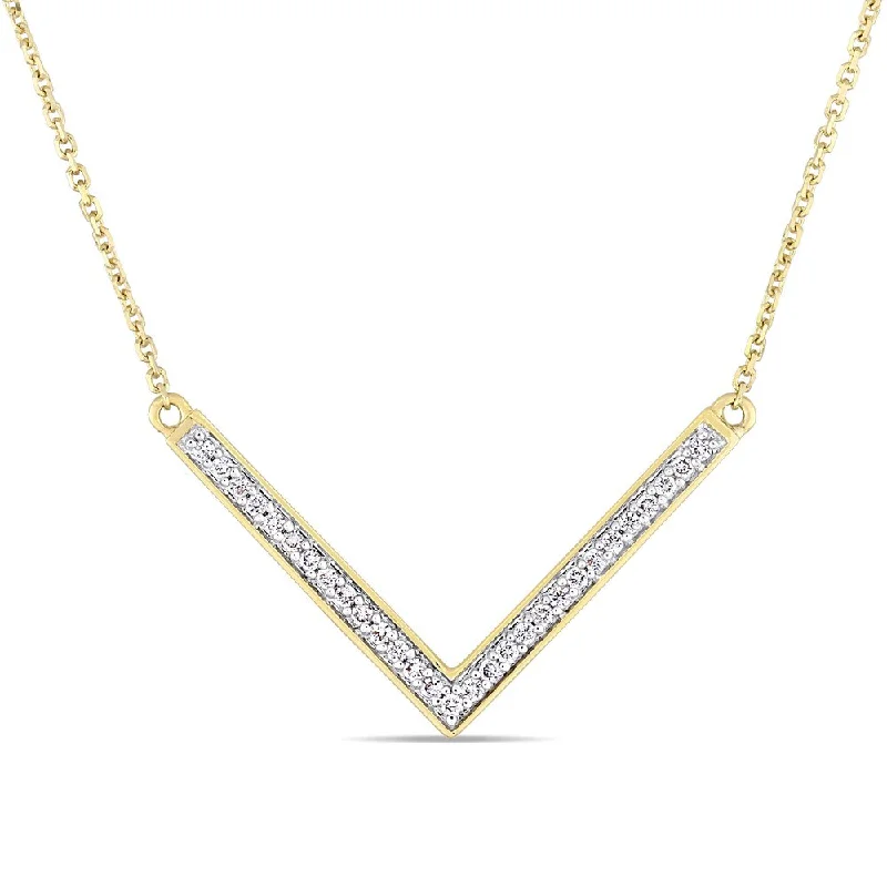 personalized family birthstone necklace -Miadora Signature Collection 14k Yellow Gold 1/7ct TDW Diamond V-Shaped Bar Necklace