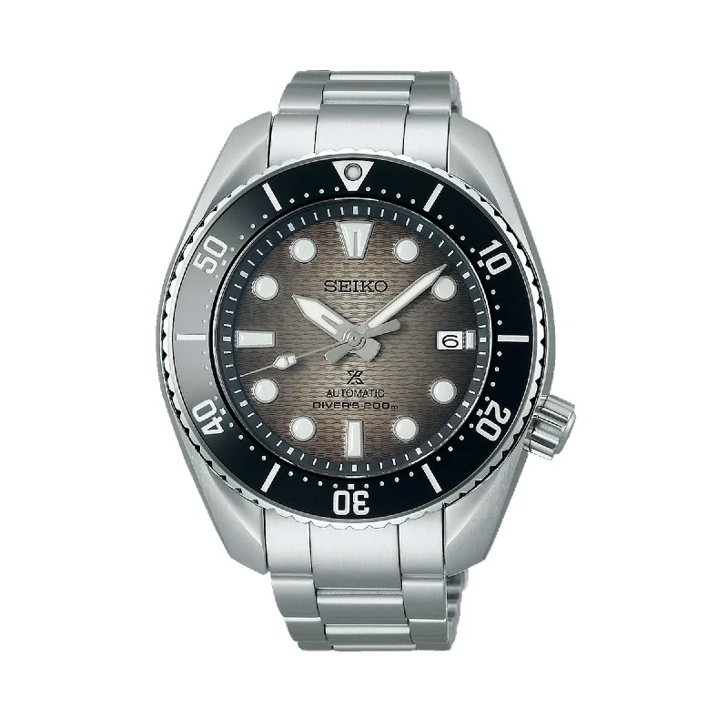 luxury watches with sleek designs for professional men -Seiko Prospex Automatic Divers Watch SPB323J