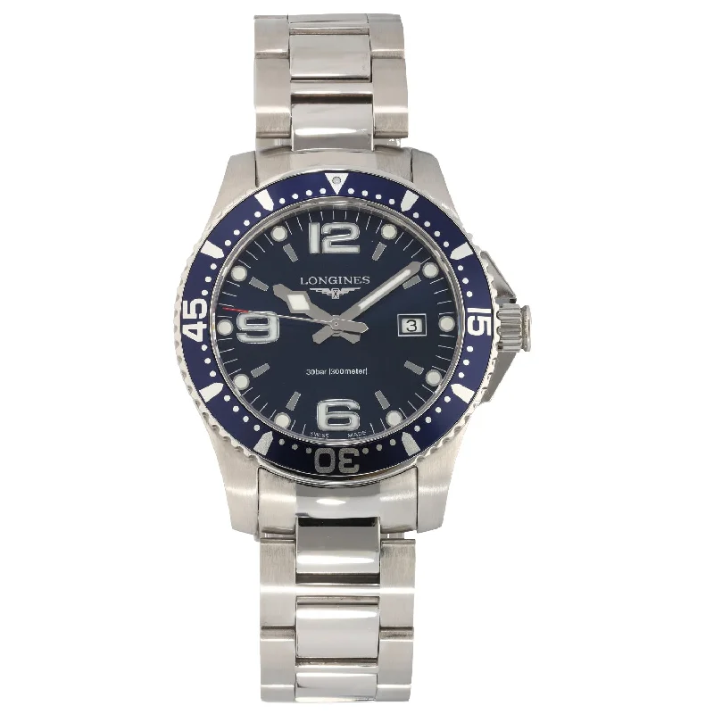 watches for men with vintage-inspired designs and leather straps -Longines Hydro Conquest L3.640.4 39mm Stainless Steel Watch